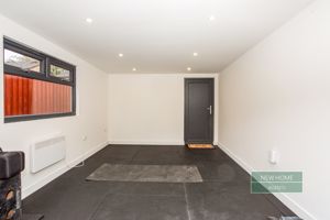 Photo 20- click for photo gallery